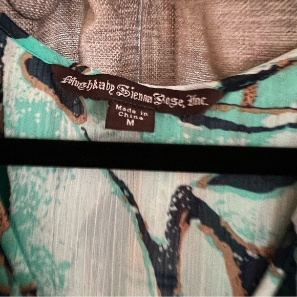 Mushka by Sienna Rose Inc Turquoise Abstract Pattern Ruffled Blouse Size Medium - Picture 5 of 15